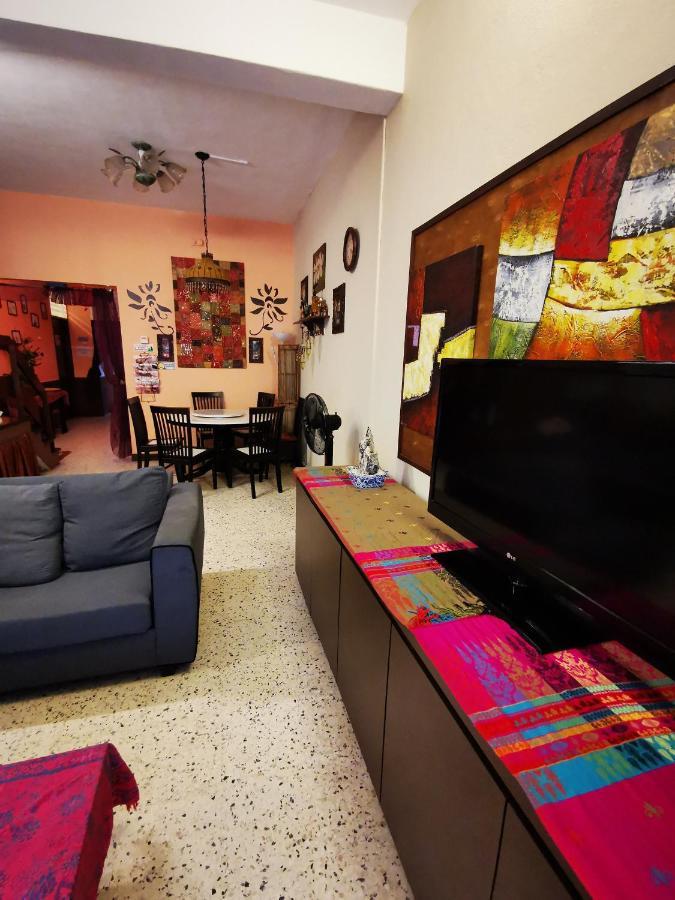 Dou Houz Gurney Hotell George Town Eksteriør bilde